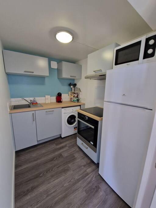 Appartement 2 Pieces Renove Avec Acces Piscine Peymeinade Екстер'єр фото